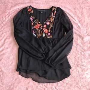 WHBM 4 embroidered long sleeve blouse